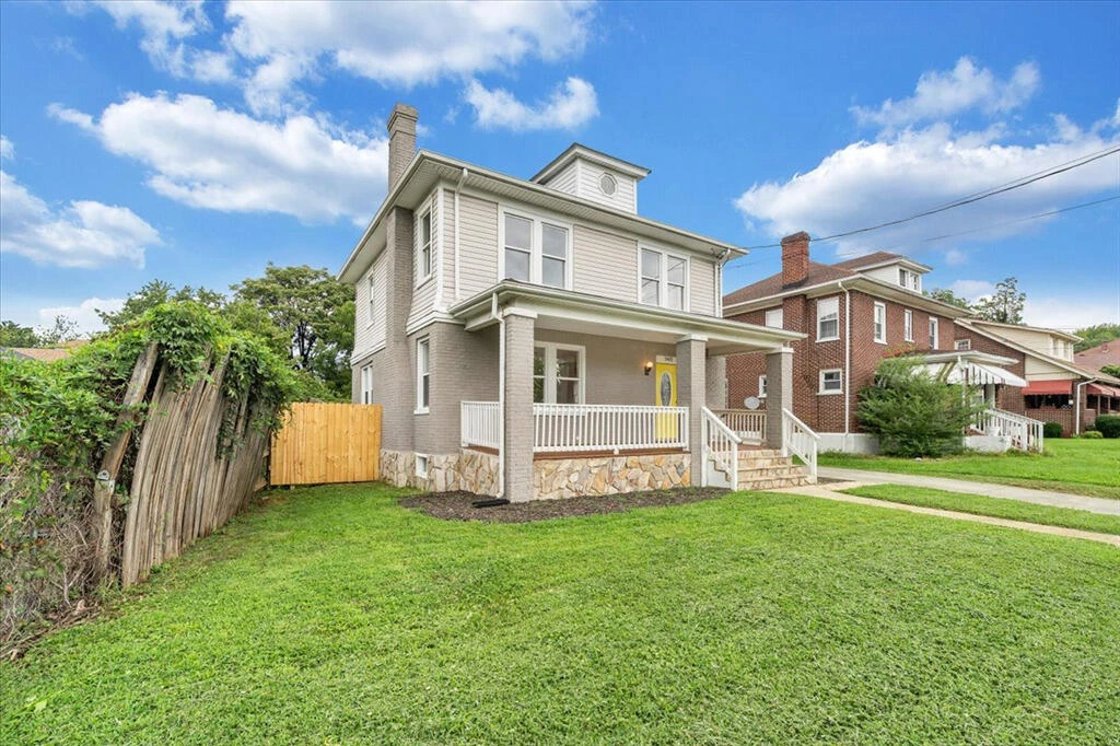 2411 Florida AVE NW - Photo 40