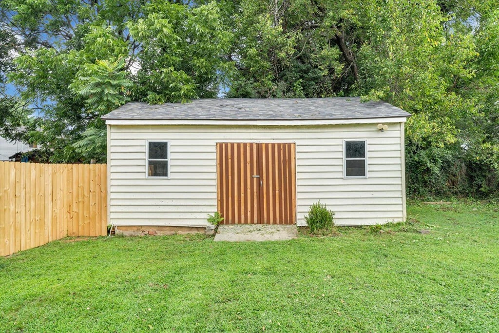 2411 Florida AVE NW - Photo 51