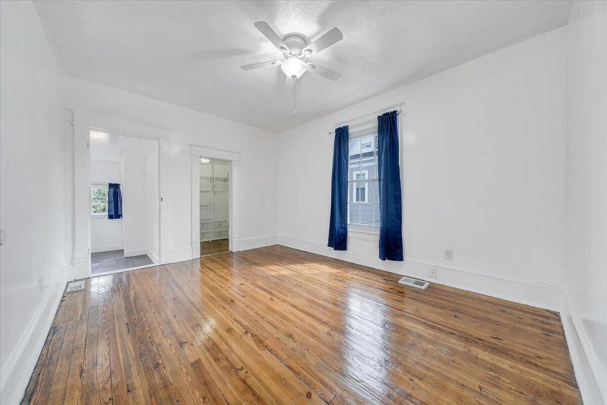 918 Dale AVE SE - Photo 38