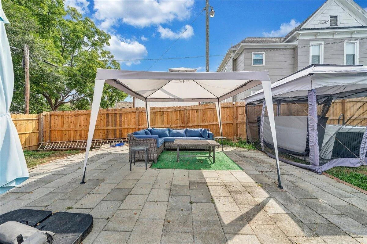 918 Dale AVE SE - Photo 48