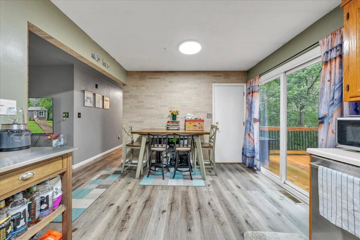 864 Harmony RD - Photo 6
