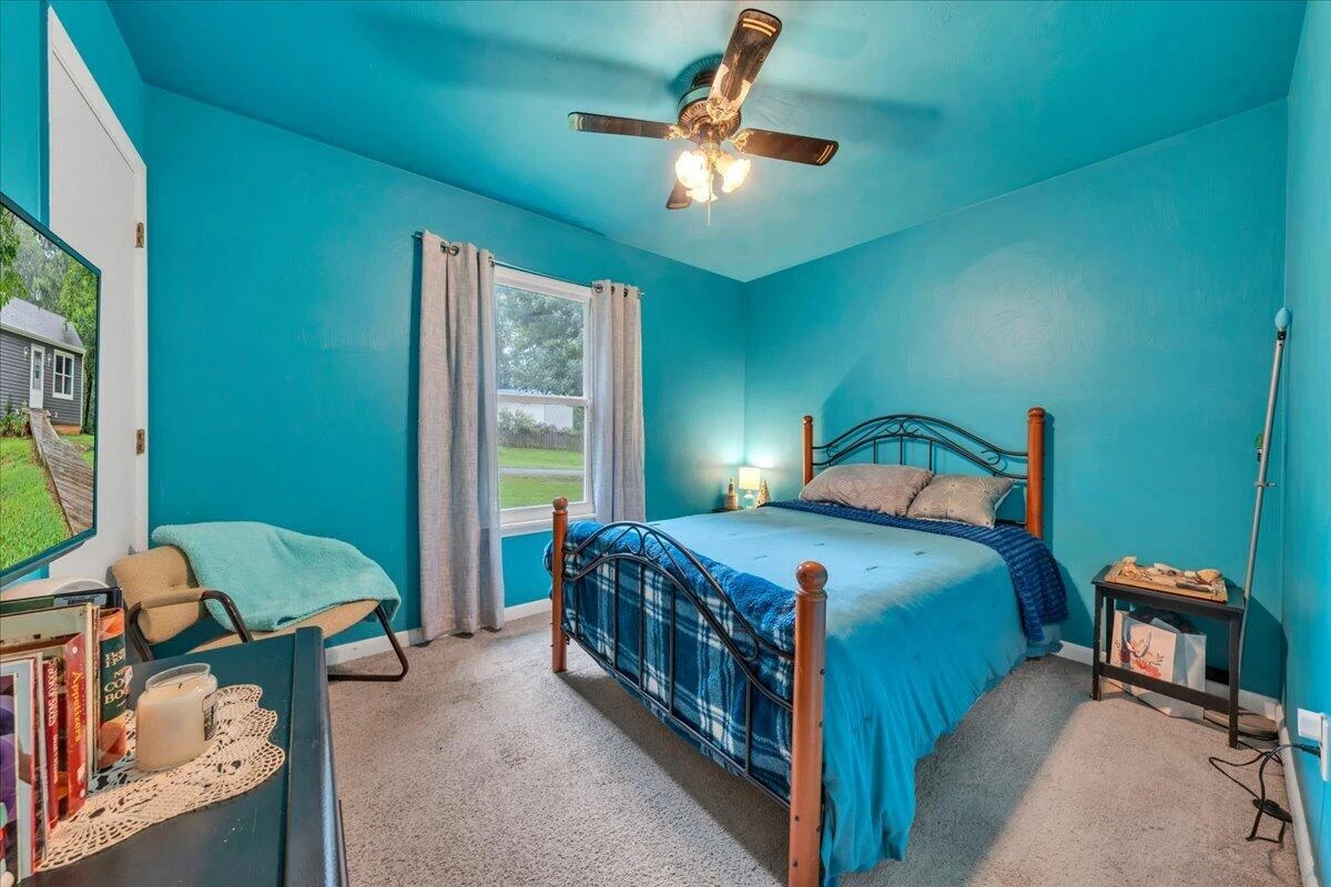 864 Harmony RD - Photo 9
