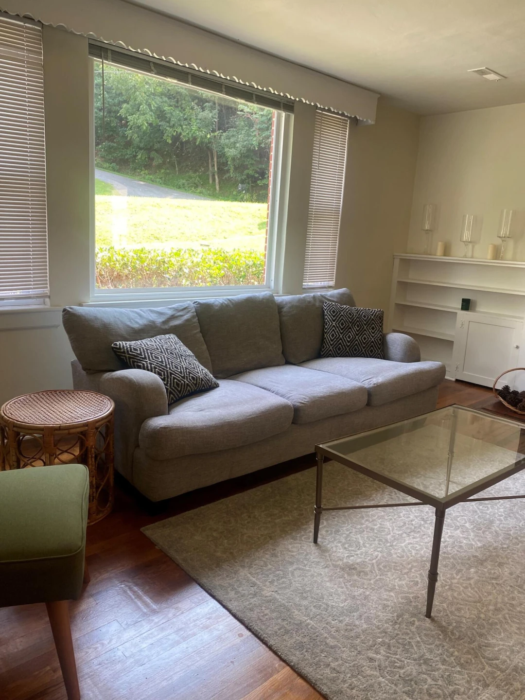 4709 Colonial AVE - Photo 4