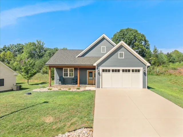 1054 Barrow Hills DR, Huddleston, VA, 24104