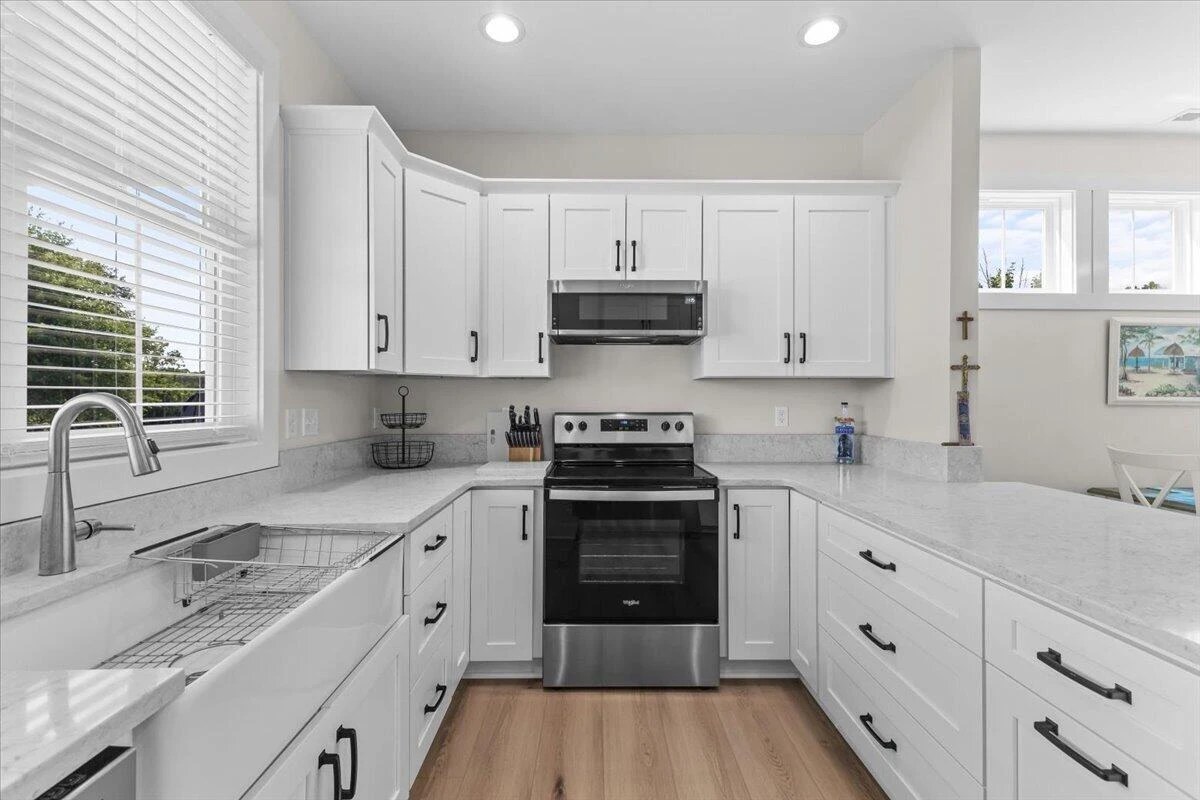 1054 Barrow Hills DR - Photo 23