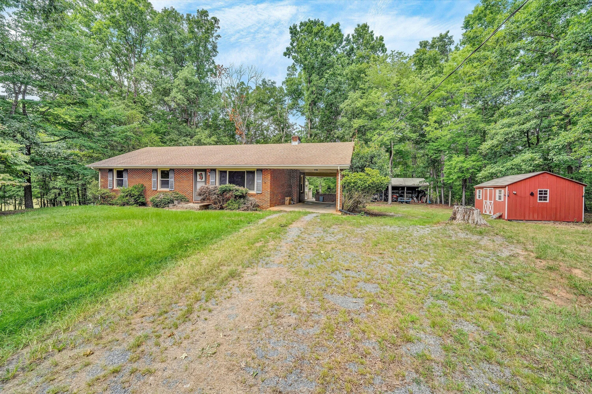 1617 Lonely Hollow RD - Photo 5