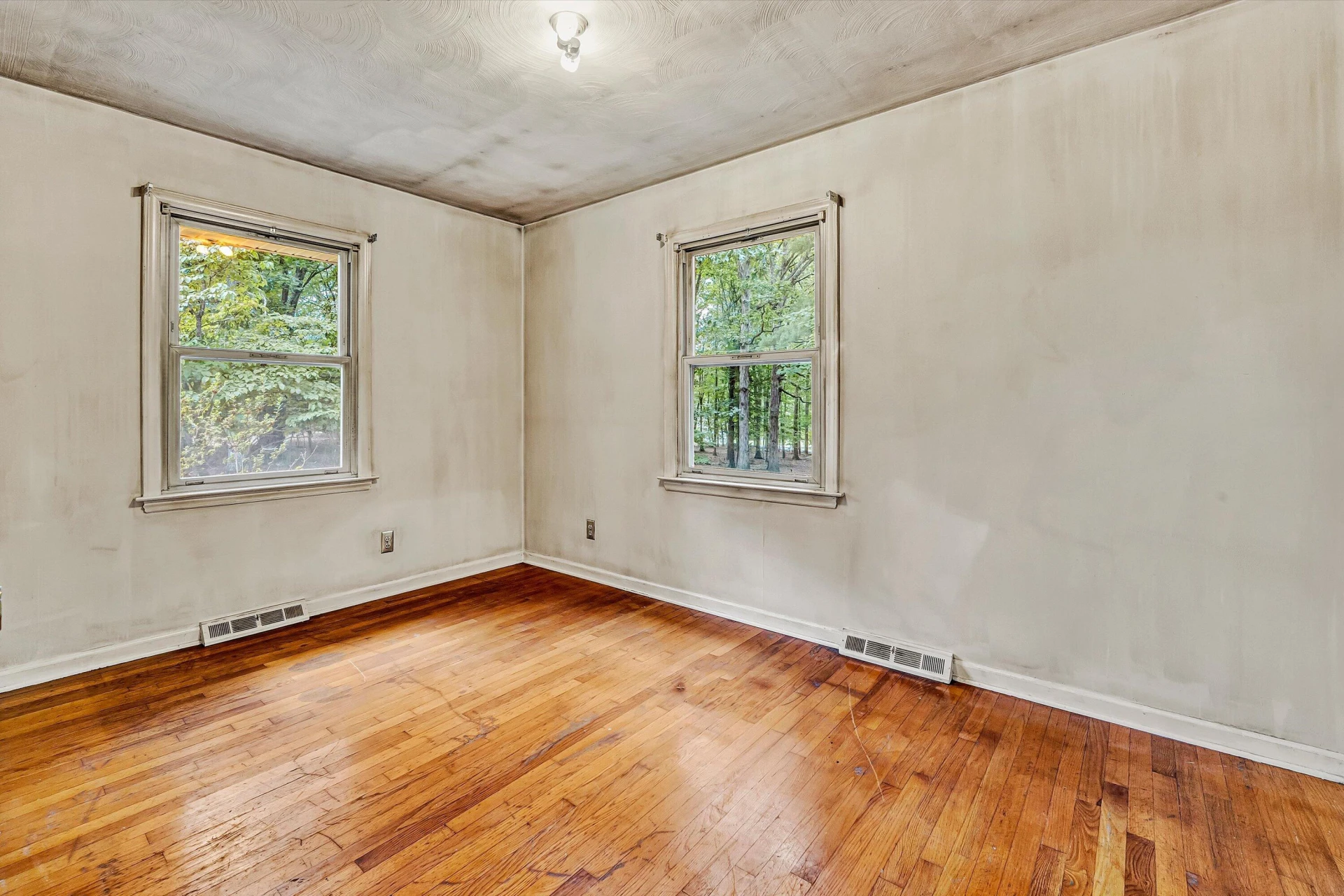1617 Lonely Hollow RD - Photo 18
