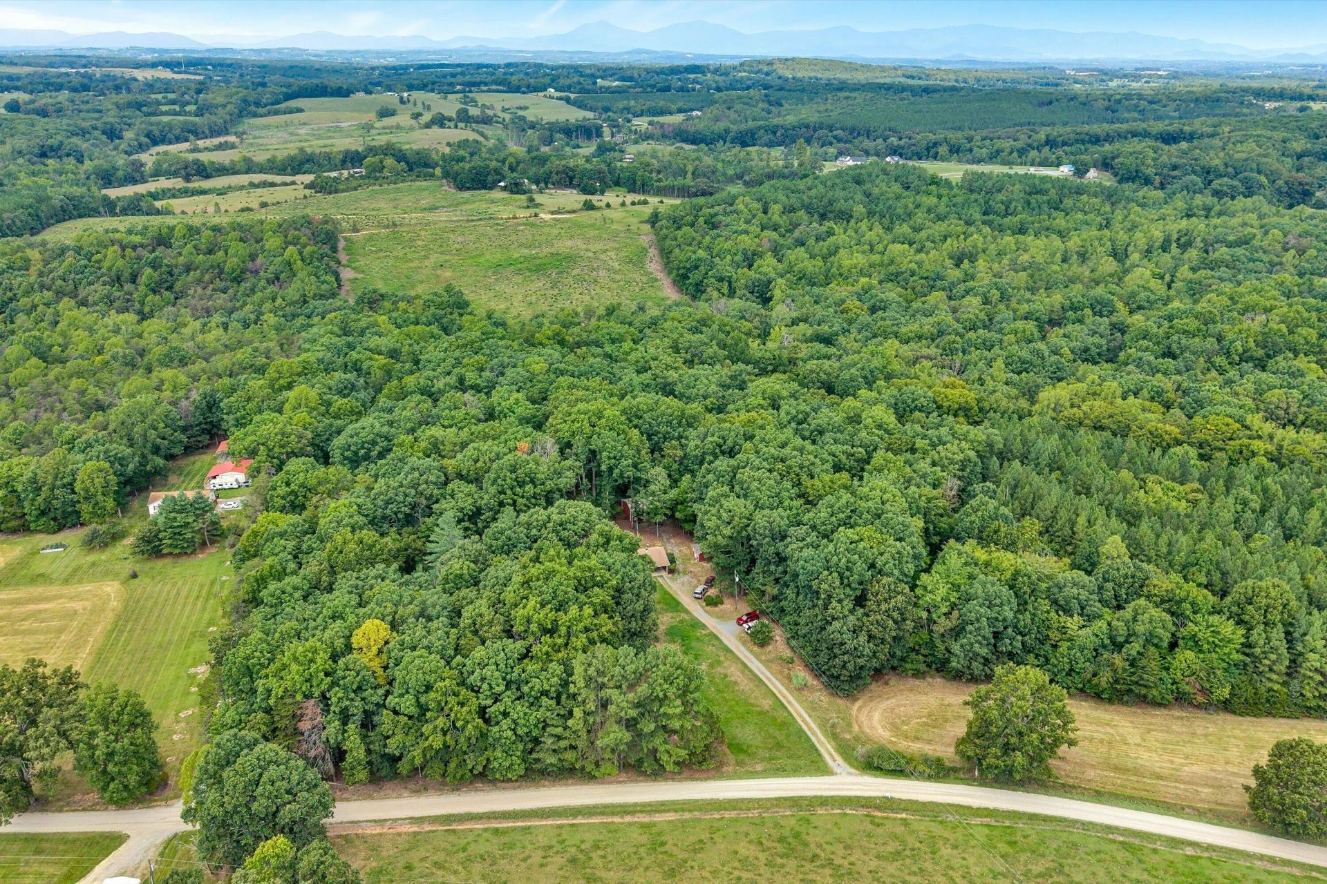 1617 Lonely Hollow RD - Photo 30