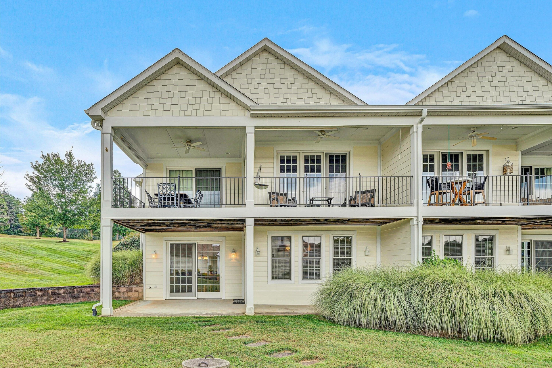 355 Haley Scott DR - Photo 6