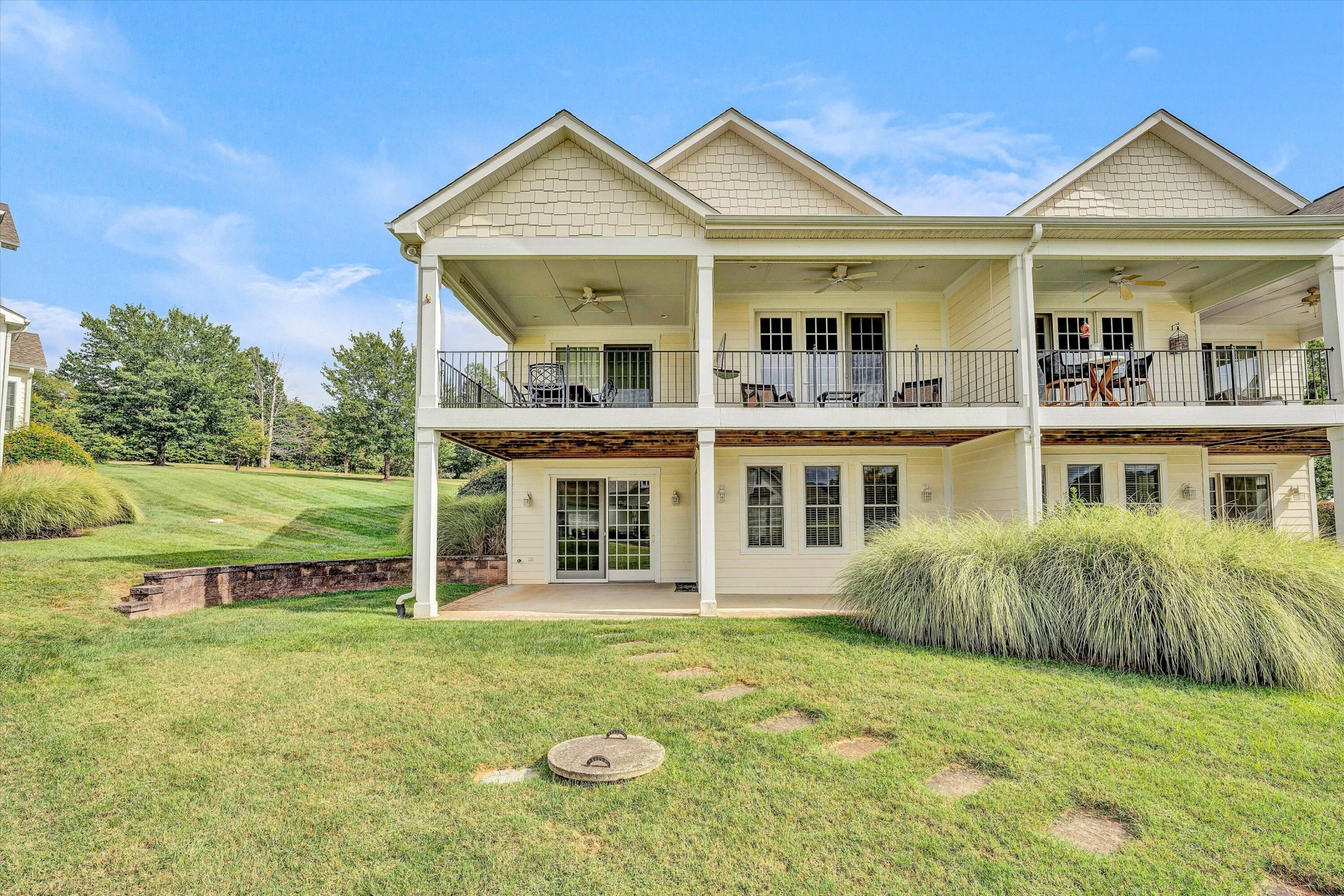 355 Haley Scott DR - Photo 8