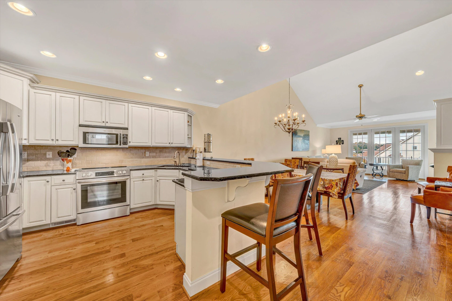 355 Haley Scott DR - Photo 15