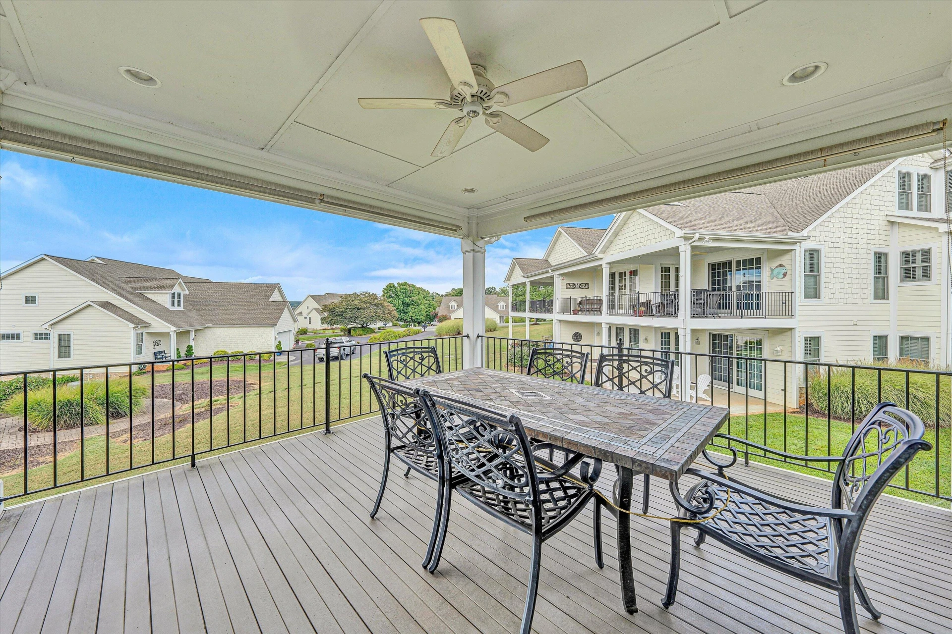 355 Haley Scott DR - Photo 23