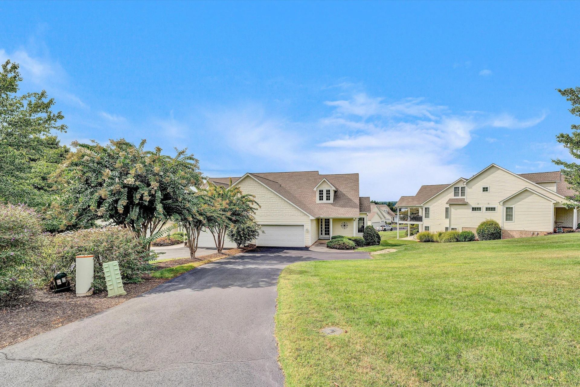 355 Haley Scott DR - Photo 63