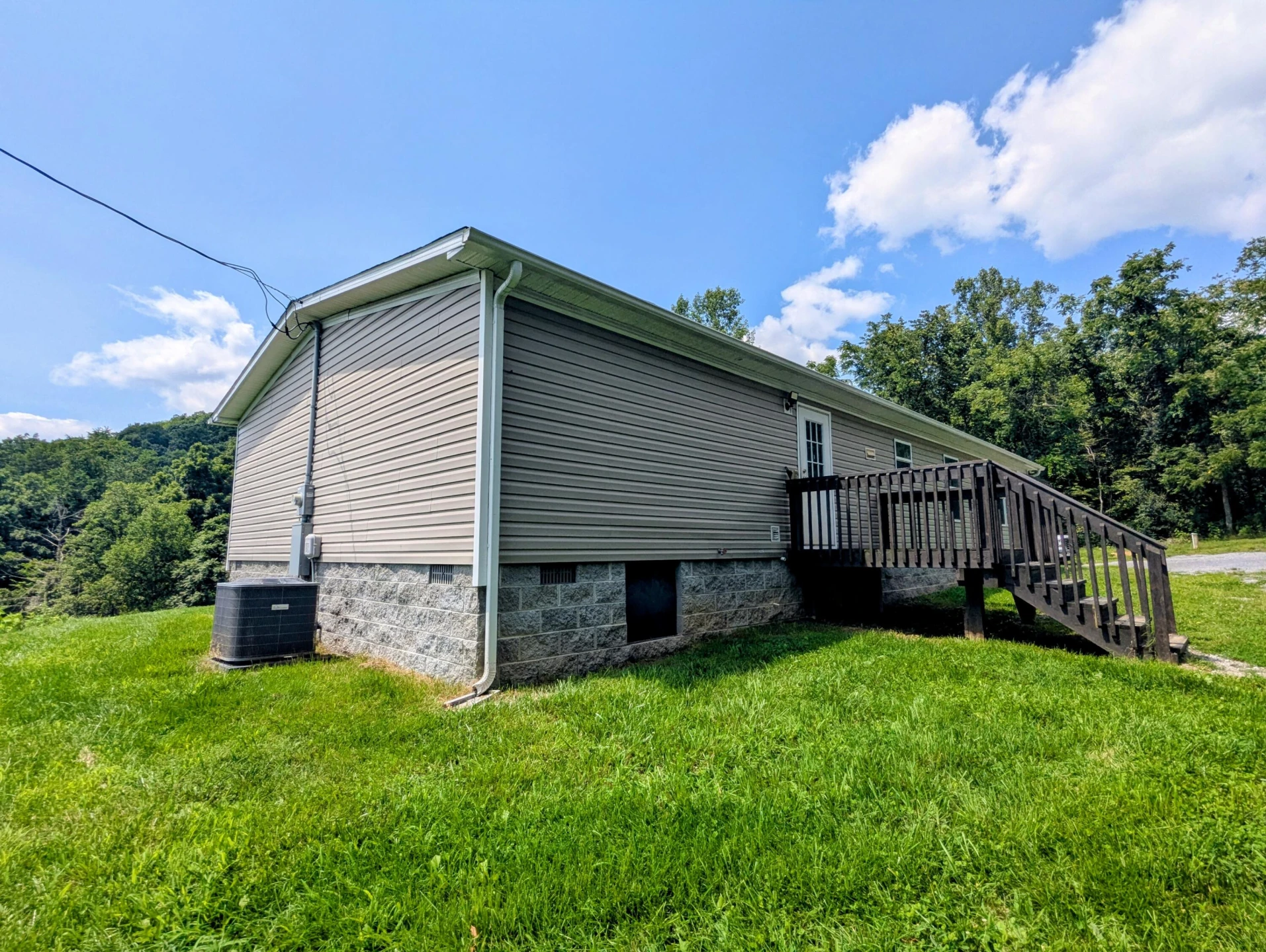 5404 Coles RD - Photo 5