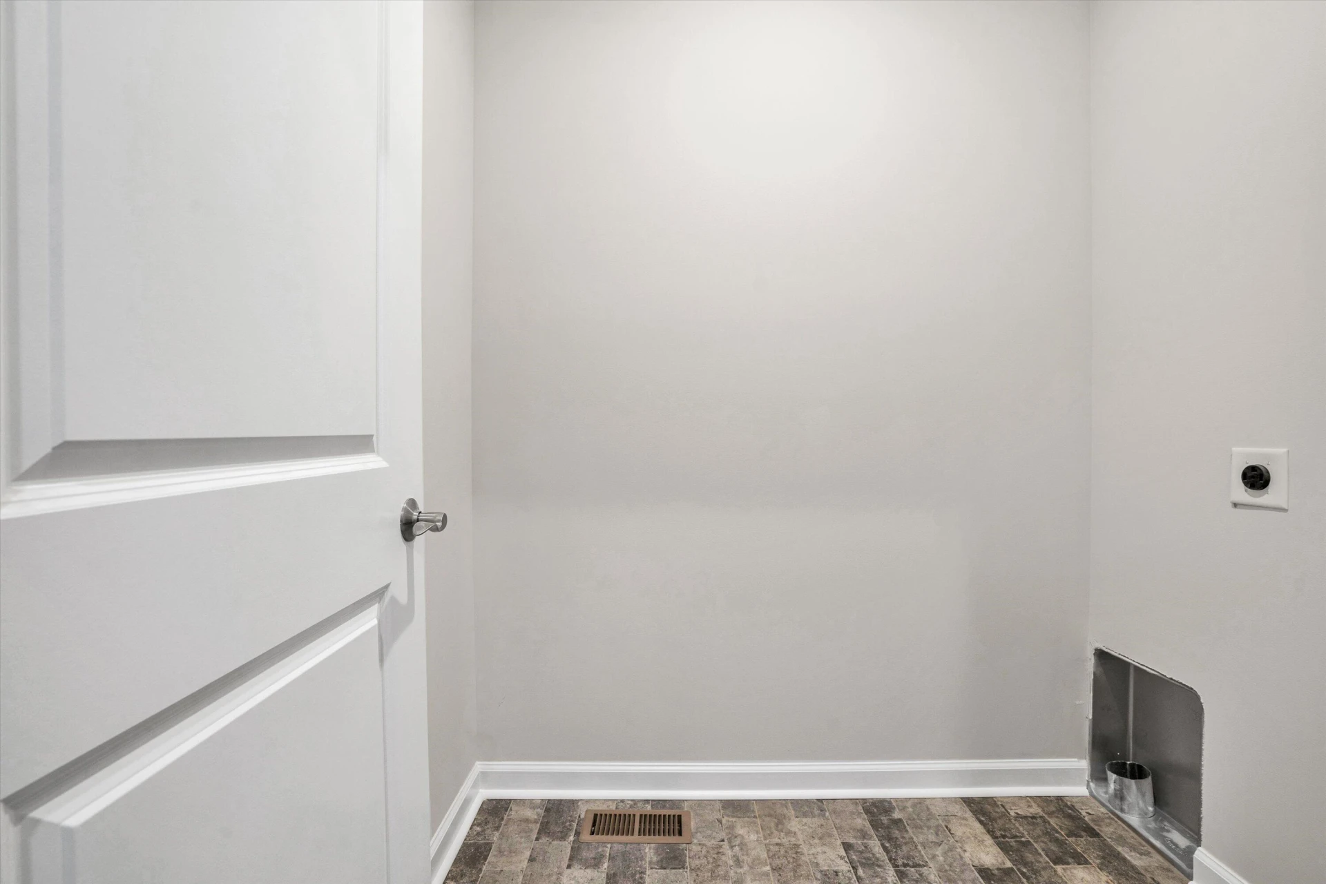726 Ambler LN - Photo 24