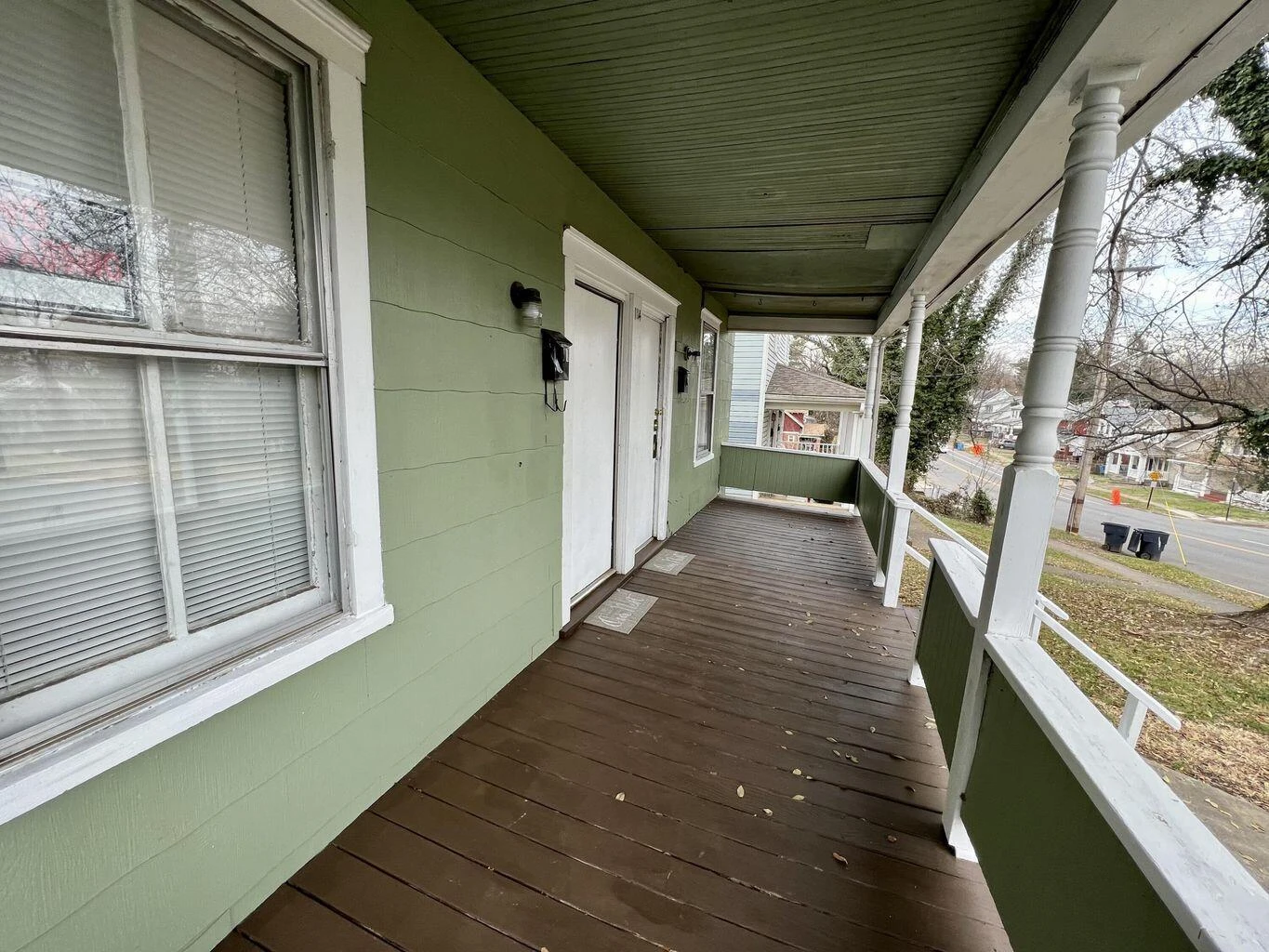 1114 Lafayette BLVD NW - Photo 4