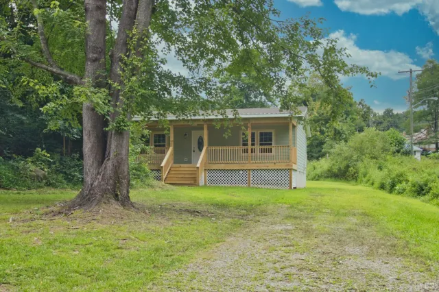 87 Dale AVE, Fieldale, VA, 24089