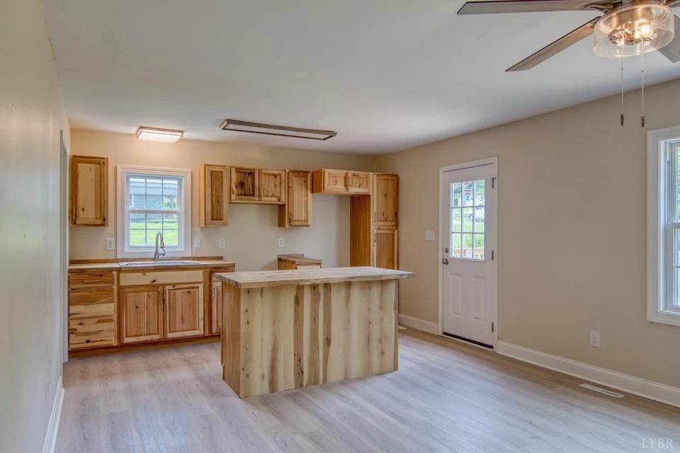87 Dale AVE - Photo 8