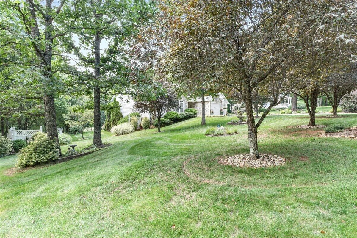 488 Green Level RD - Photo 3