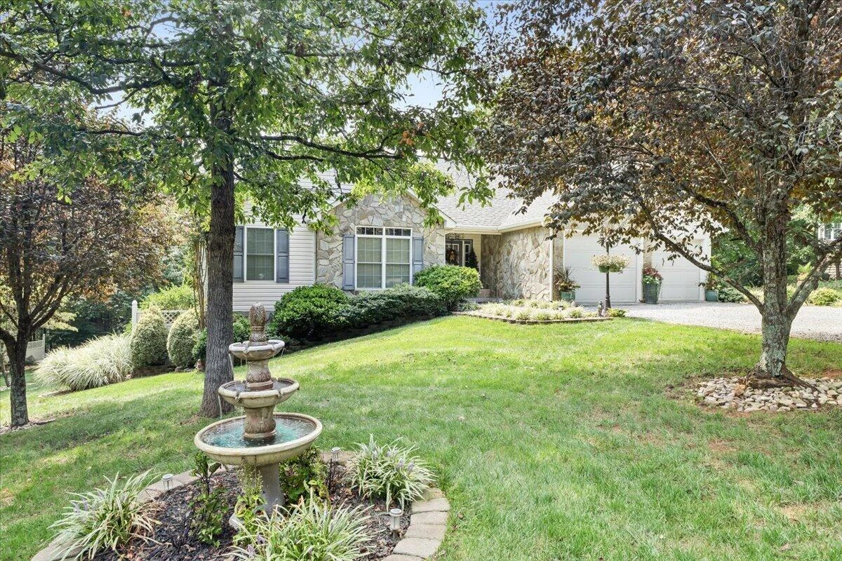 488 Green Level RD - Photo 4