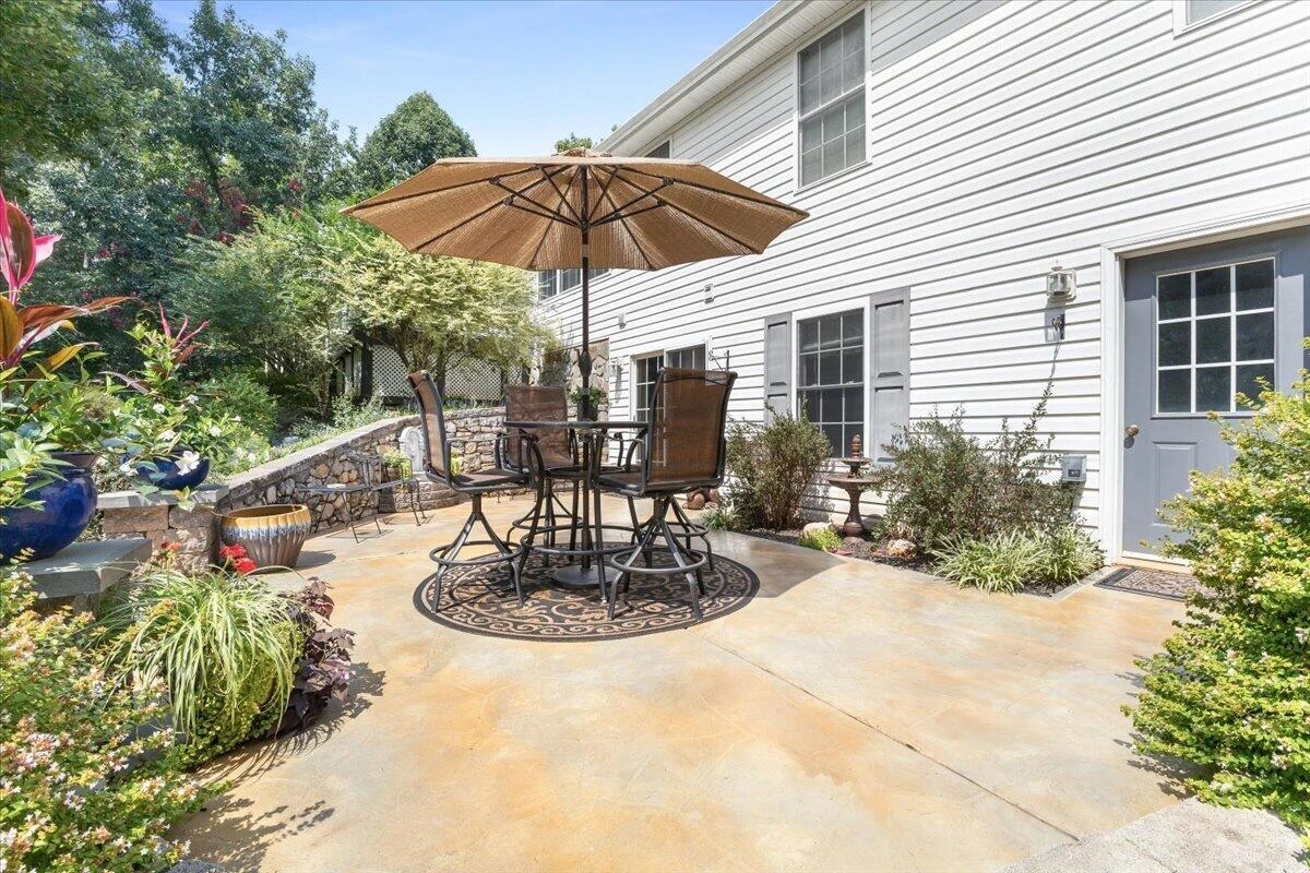 488 Green Level RD - Photo 46