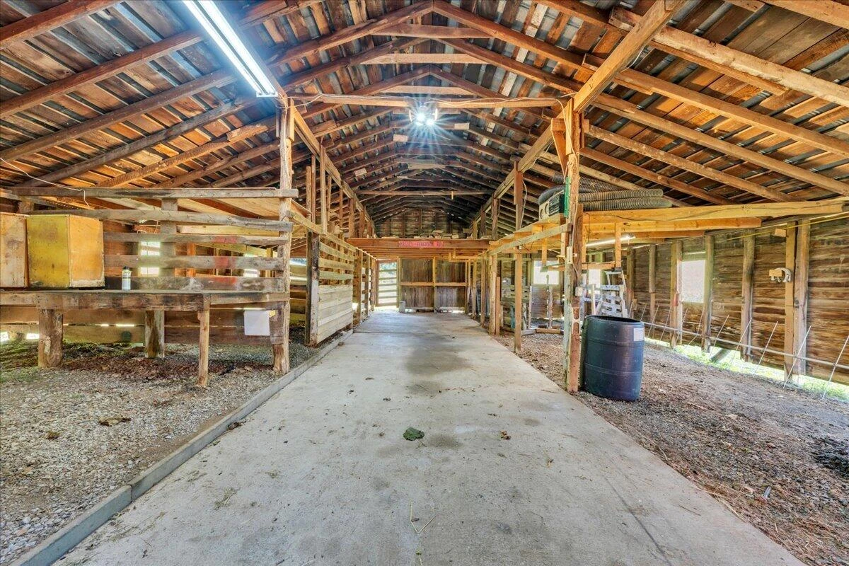 7815 Lee Hwy - Photo 24