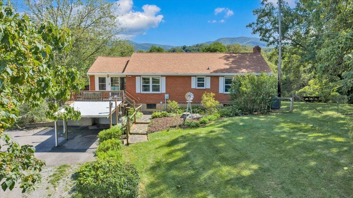 7815 Lee Hwy - Photo 42