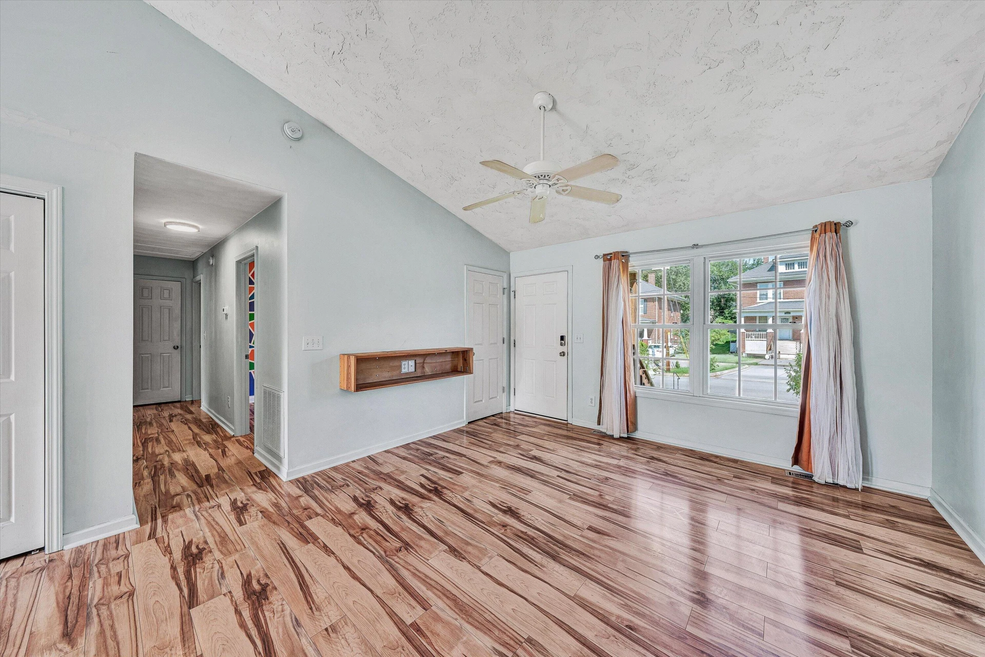 1007 Murray AVE SE - Photo 14
