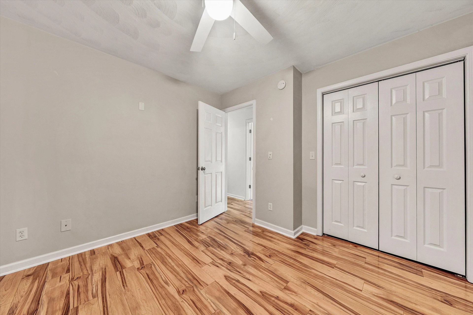 1007 Murray AVE SE - Photo 22