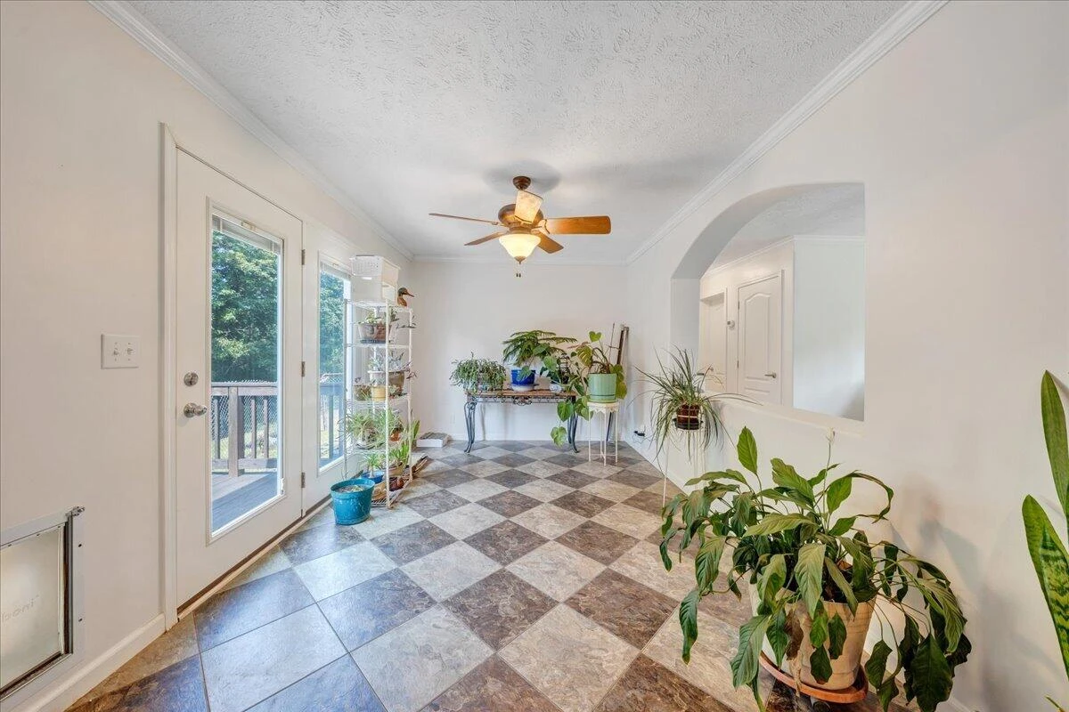3663 Bradshaw RD - Photo 15