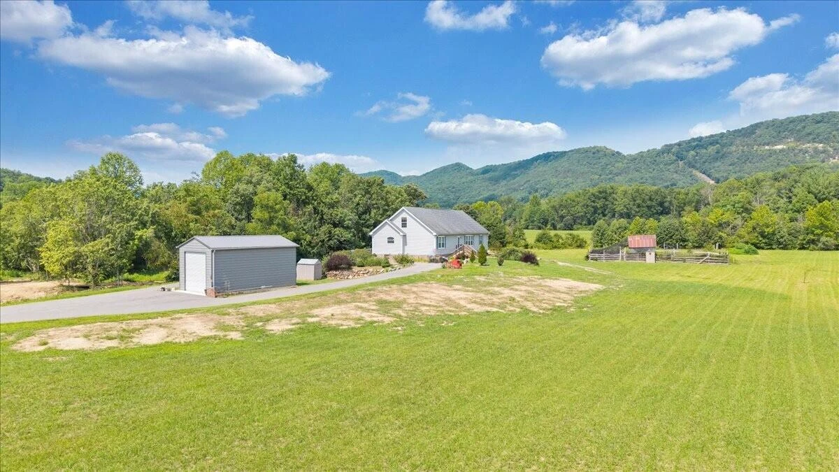 3663 Bradshaw RD - Photo 43