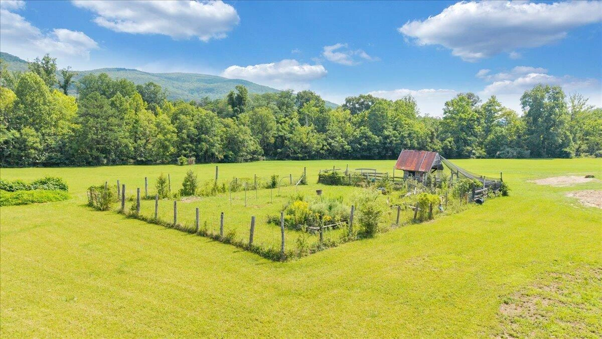 3663 Bradshaw RD - Photo 48