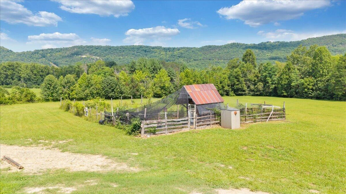 3663 Bradshaw RD - Photo 49