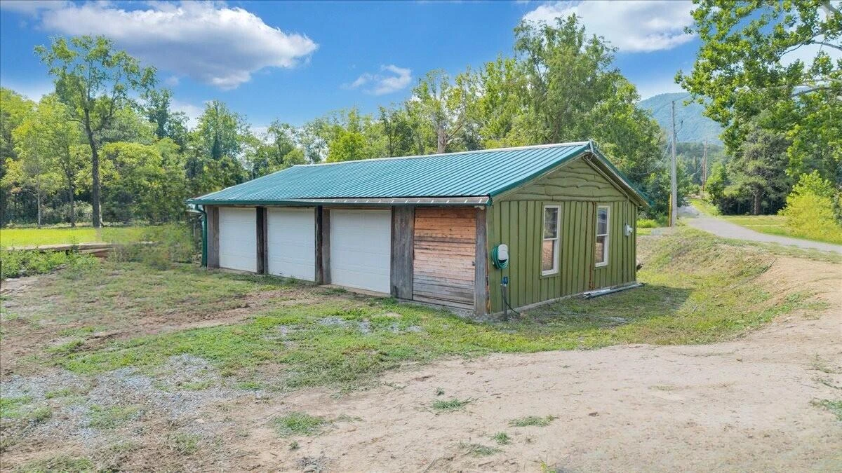 3663 Bradshaw RD - Photo 59