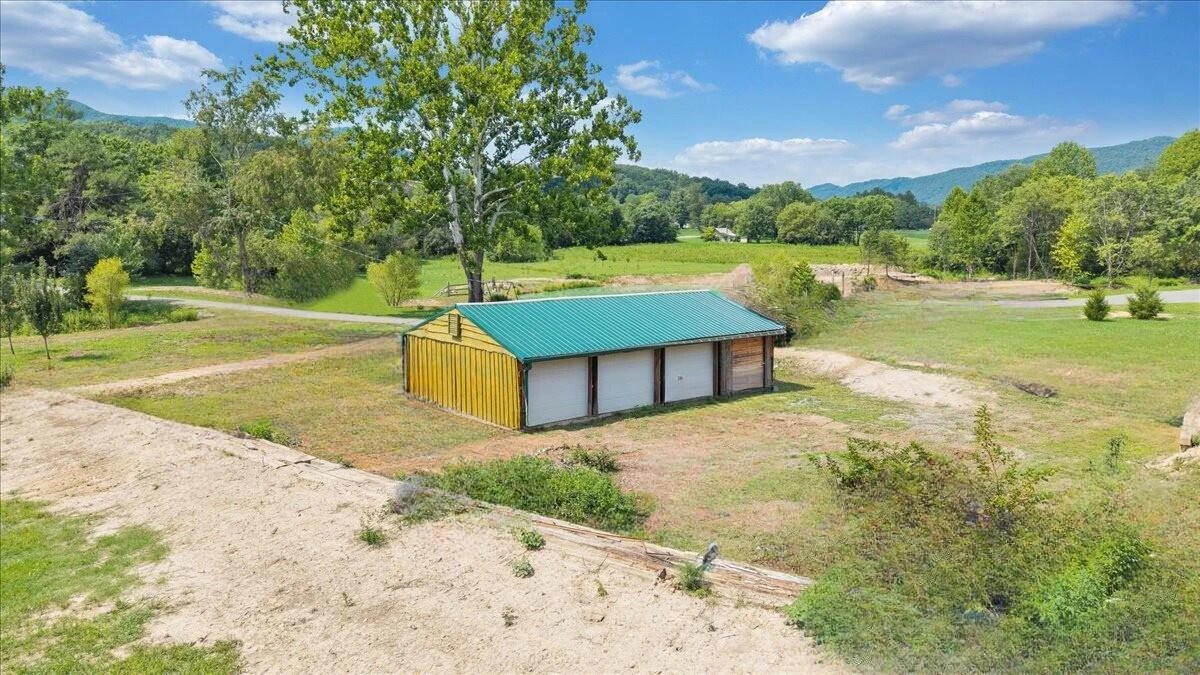 3663 Bradshaw RD - Photo 60