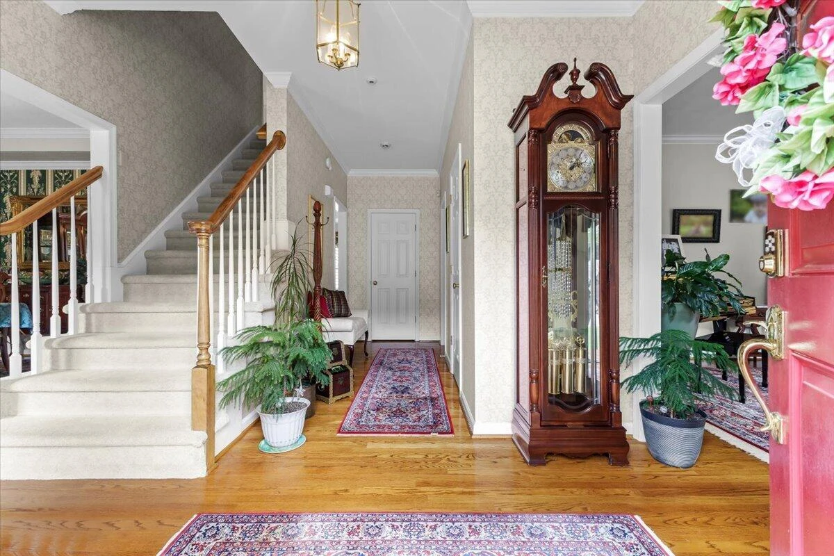 7789 Hollins Court DR - Photo 4