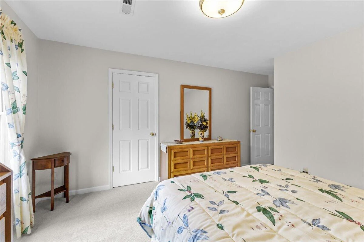 7789 Hollins Court DR - Photo 31