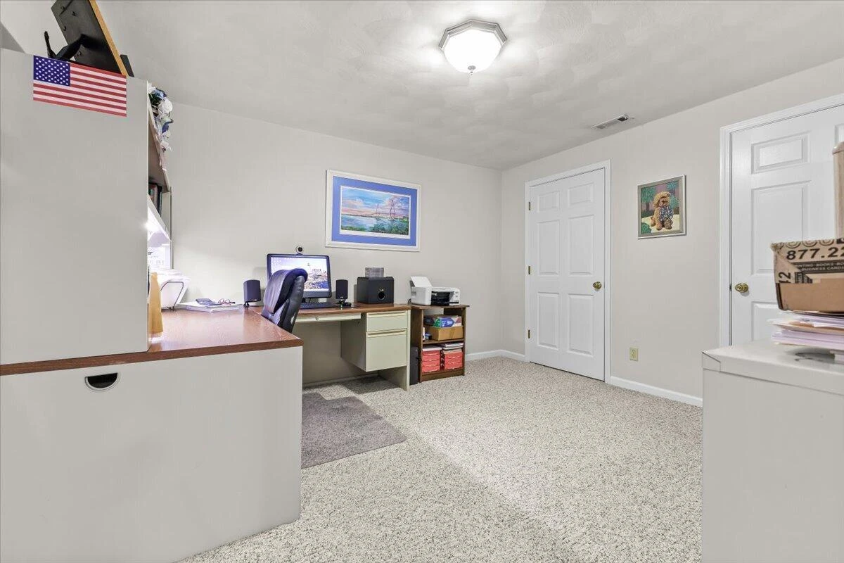 7789 Hollins Court DR - Photo 40