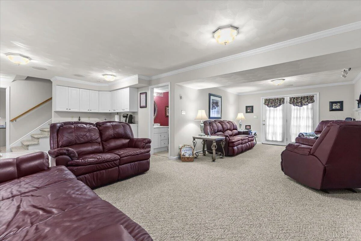 7789 Hollins Court DR - Photo 47