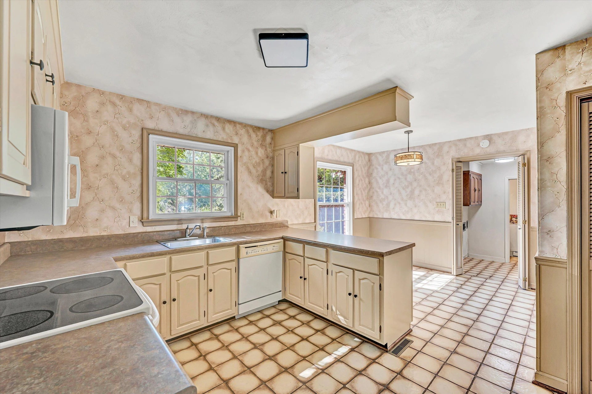 5524 Highfields RD - Photo 16