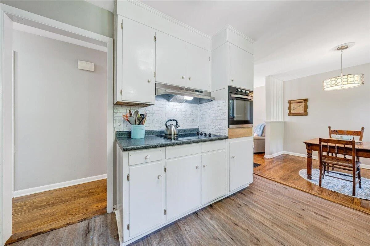 3425 View AVE - Photo 14