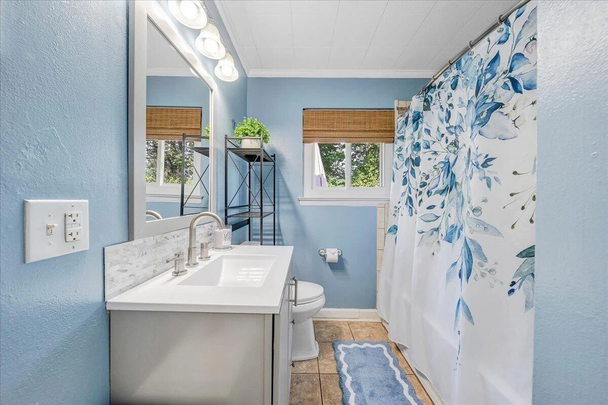 3425 View AVE - Photo 22