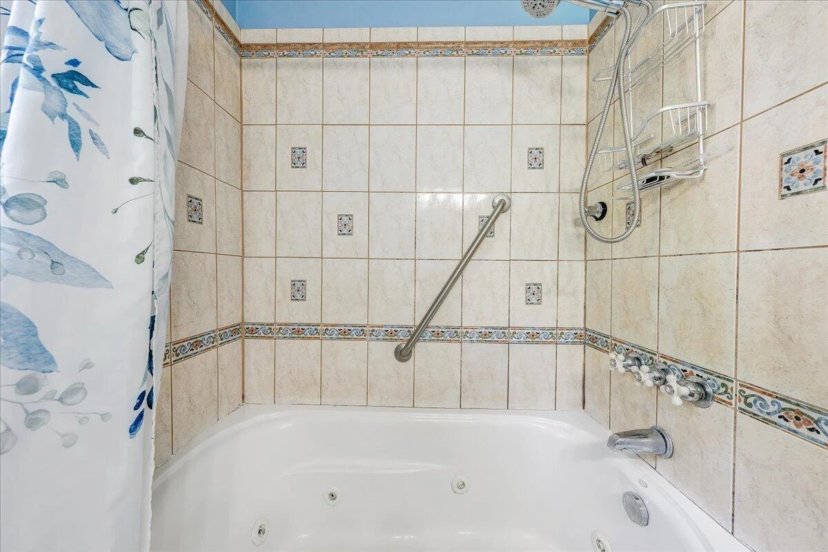 3425 View AVE - Photo 24
