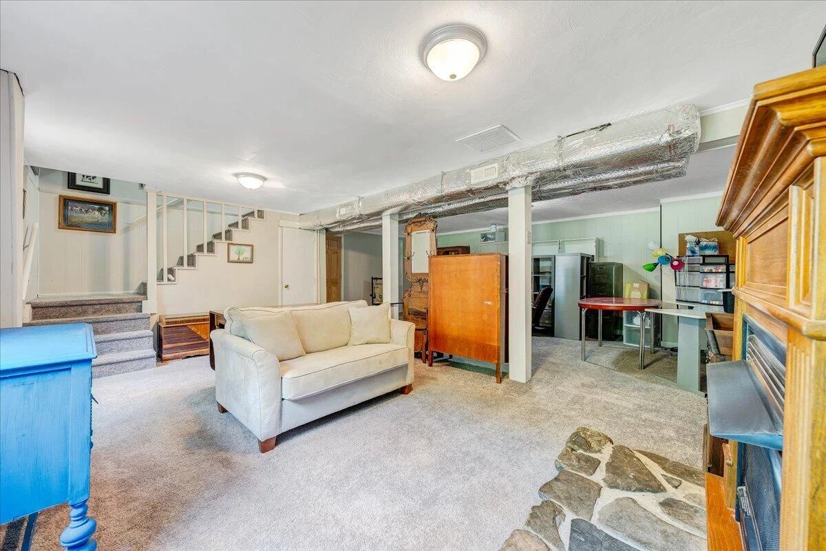 3425 View AVE - Photo 38