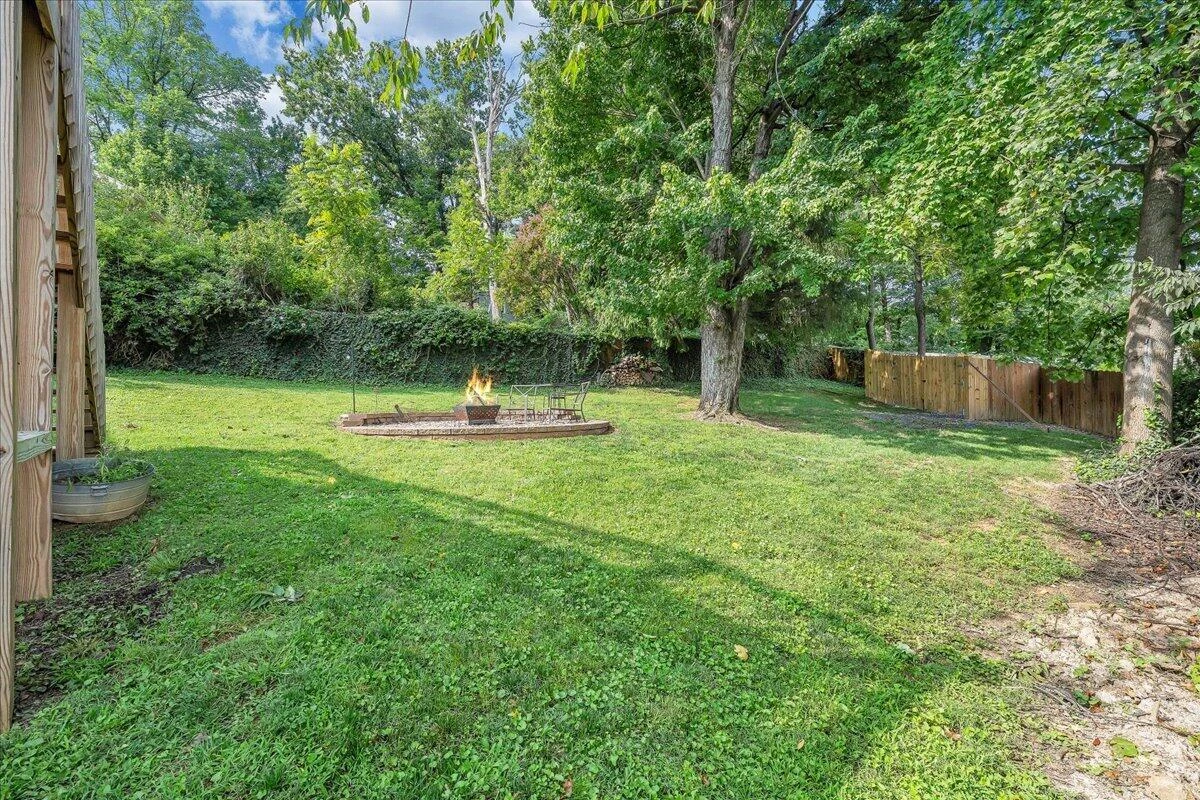 3425 View AVE - Photo 46