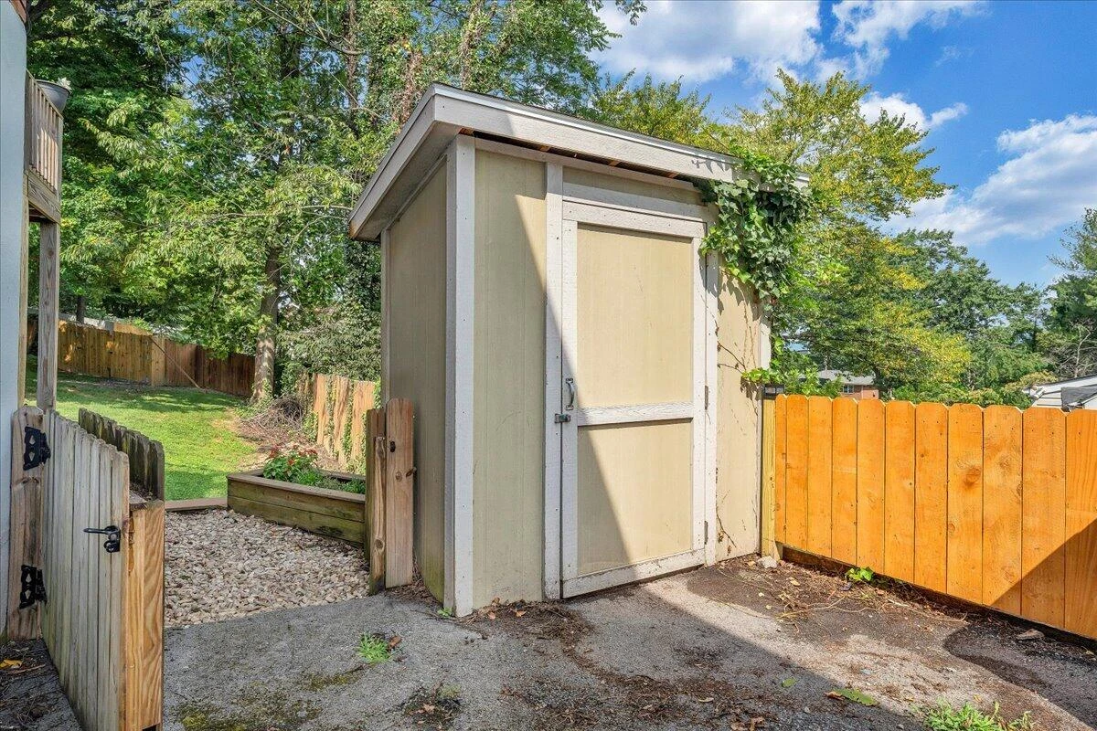 3425 View AVE - Photo 55