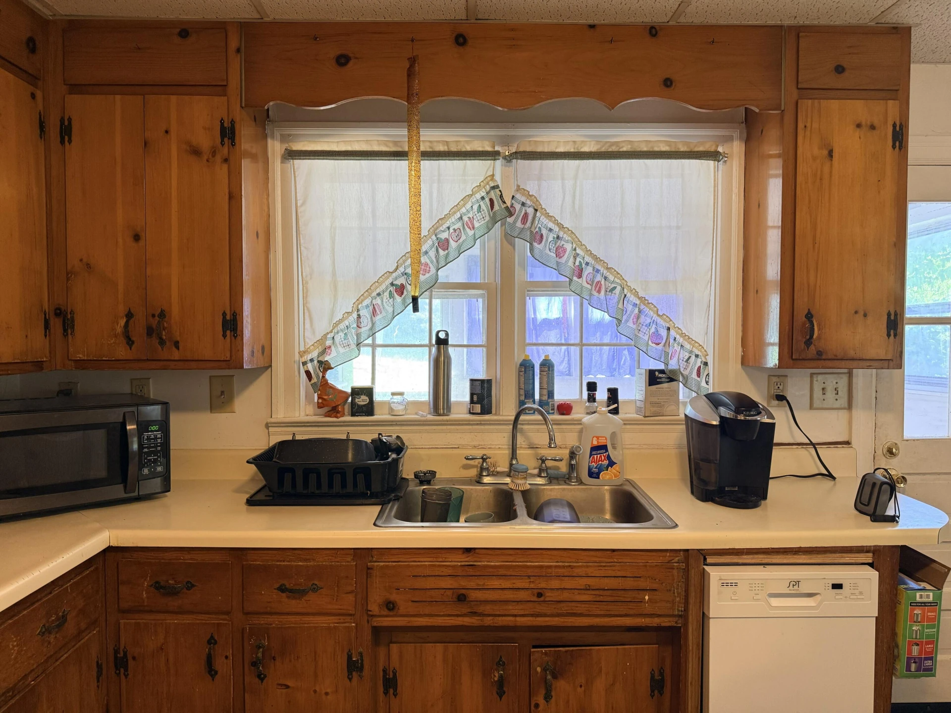 2735 FORK MOUNTAIN RD - Photo 10