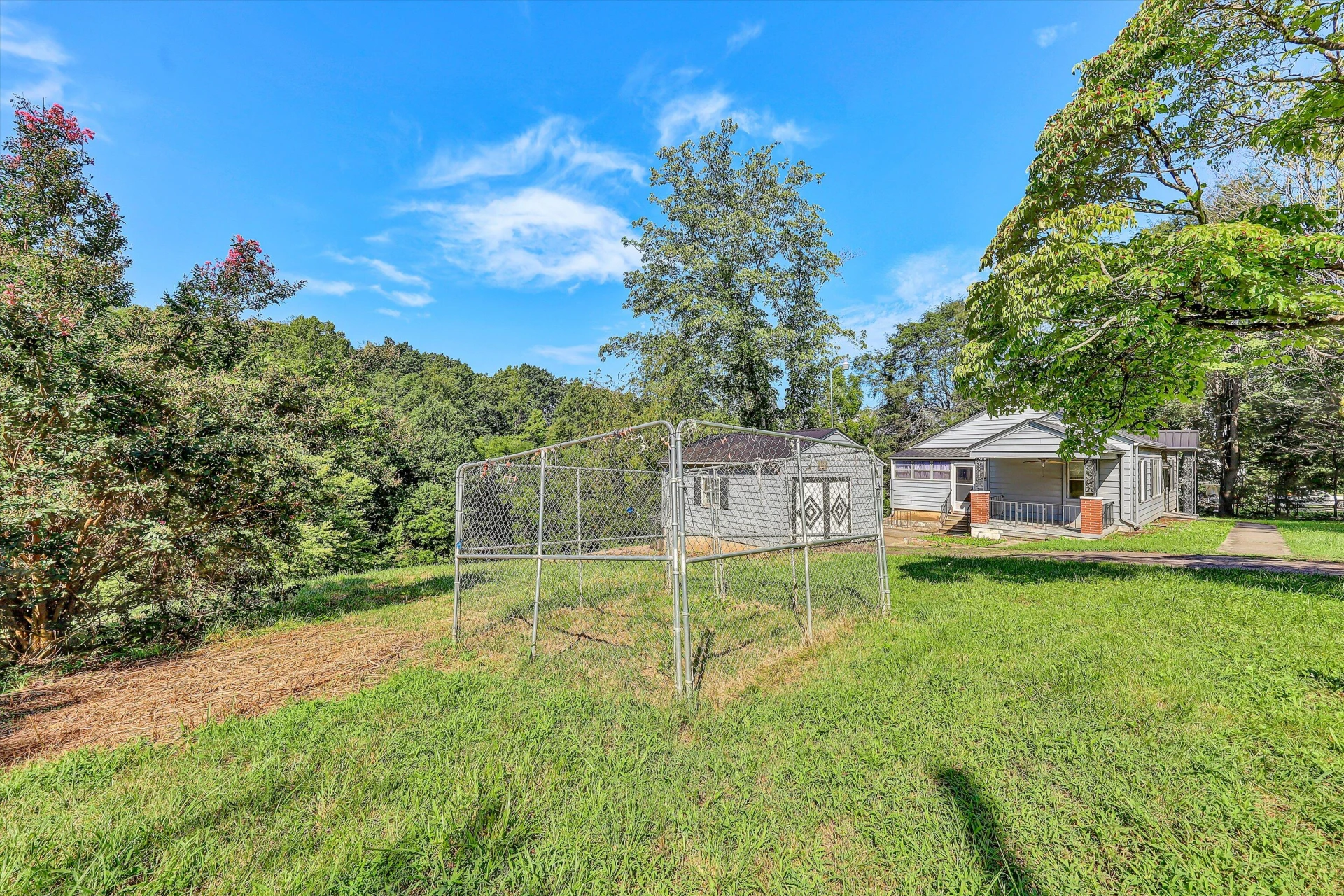 2735 FORK MOUNTAIN RD - Photo 33