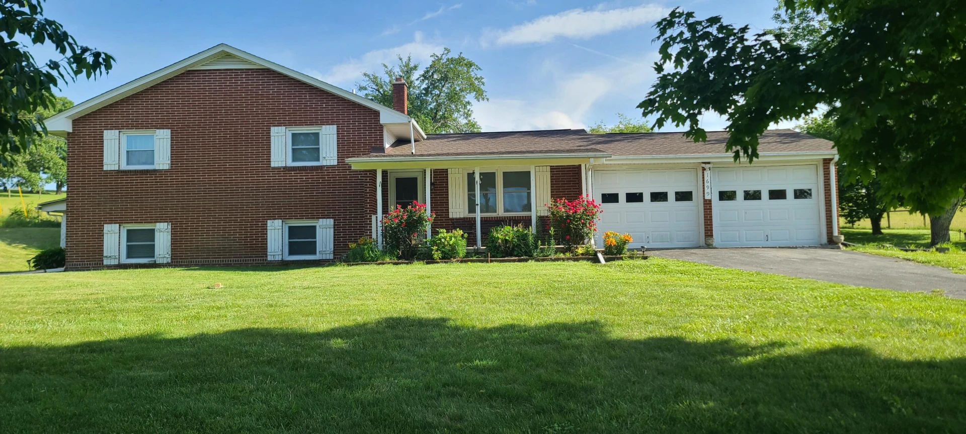 1699 Harman DR - Photo 5