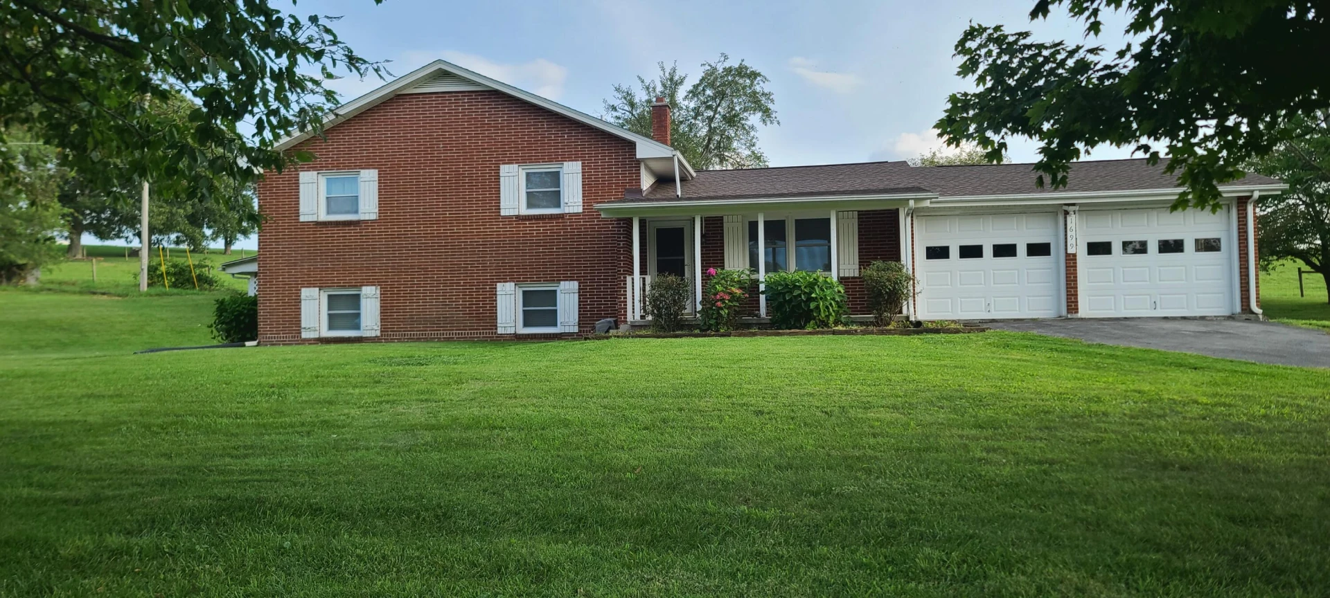 1699 Harman DR - Photo 15